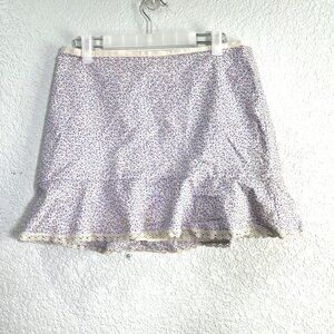 Express Vtg Y2K Mini Skirt Womens Size 7/8 White Dainty Floral Lace Trim Tiered